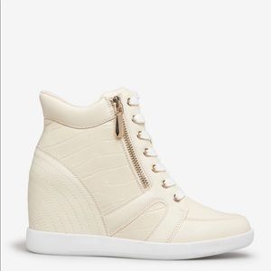 Sneaker wedge